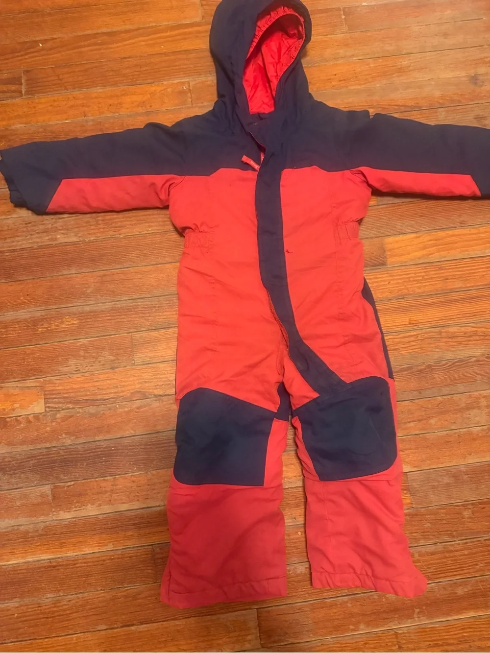 LL BEAN Cold Buster Snowsuit size 3T with grow cuffs